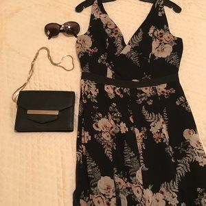 NWT BCBGeneration Black Floral Maxi Dress ☀️